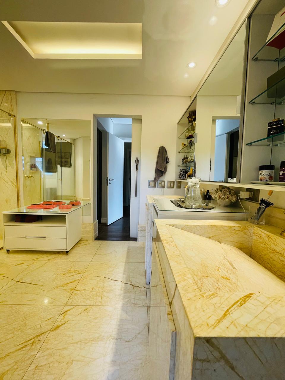 Foto 7 de Apartamento Moderno à venda em Alphaville | 450m² de Área Útil | 4 Suítes | Alpha DL