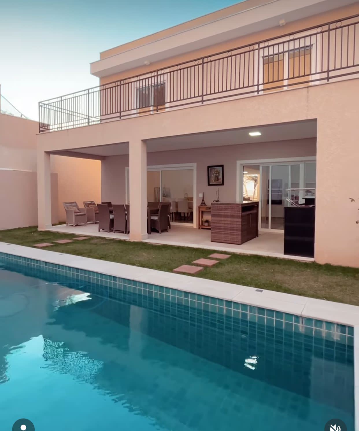 Foto 18 de Casa Alto Padrão à Venda em Alphaville  | Residencial Genesis II  | 4 Suítes  | Alpha DL