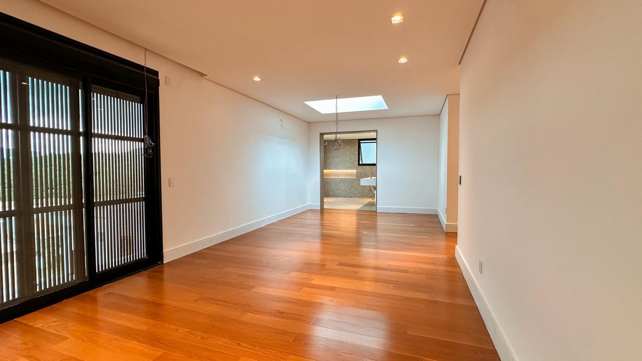 Foto 21 de Mansão Exclusiva em Alphaville |  4 Suítes | 610m² de Construção | Alpha DL
