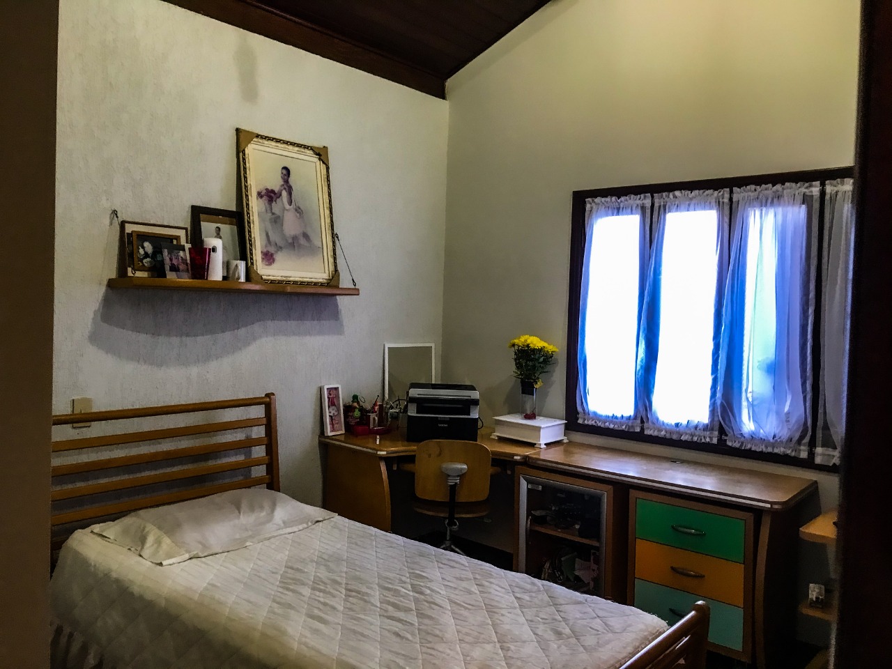 Foto 7 de Casa à venda em Aldeia da Serra | 900m² de Terreno | Edícula | 4 súites sendo 1 Americana | Área para Festas | Alpha DL