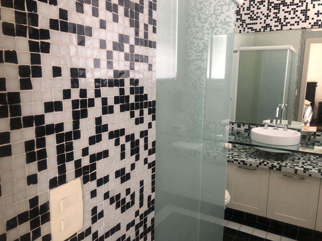 Foto 8 de Casa Alto Padrão em Alphaville | 950m² área construída | 4 Suítes | Alpha DL