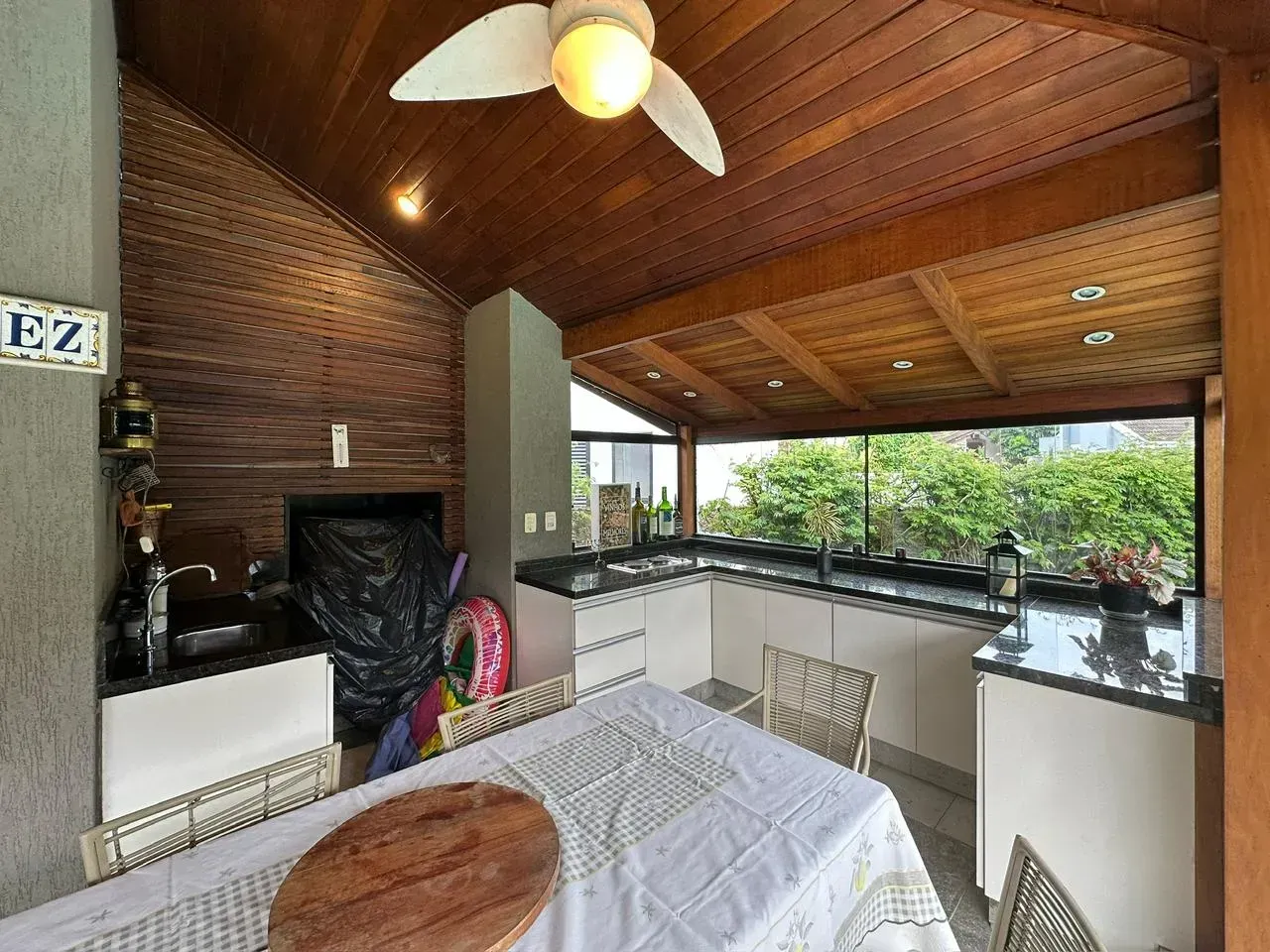 Foto 8 de Casa em condomínio com 4 quartos