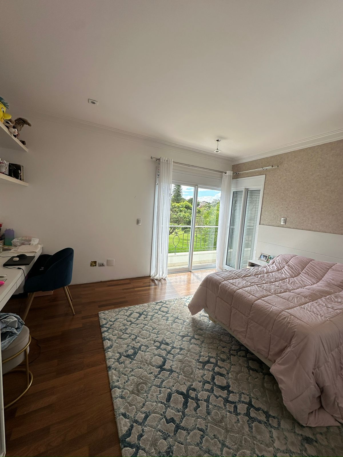 Foto 49 de Casa Alto Padrão à Venda em Aldeia da Serra | 1027m² | 4 Suítes | Área de Lazer Completa | Alpha DL