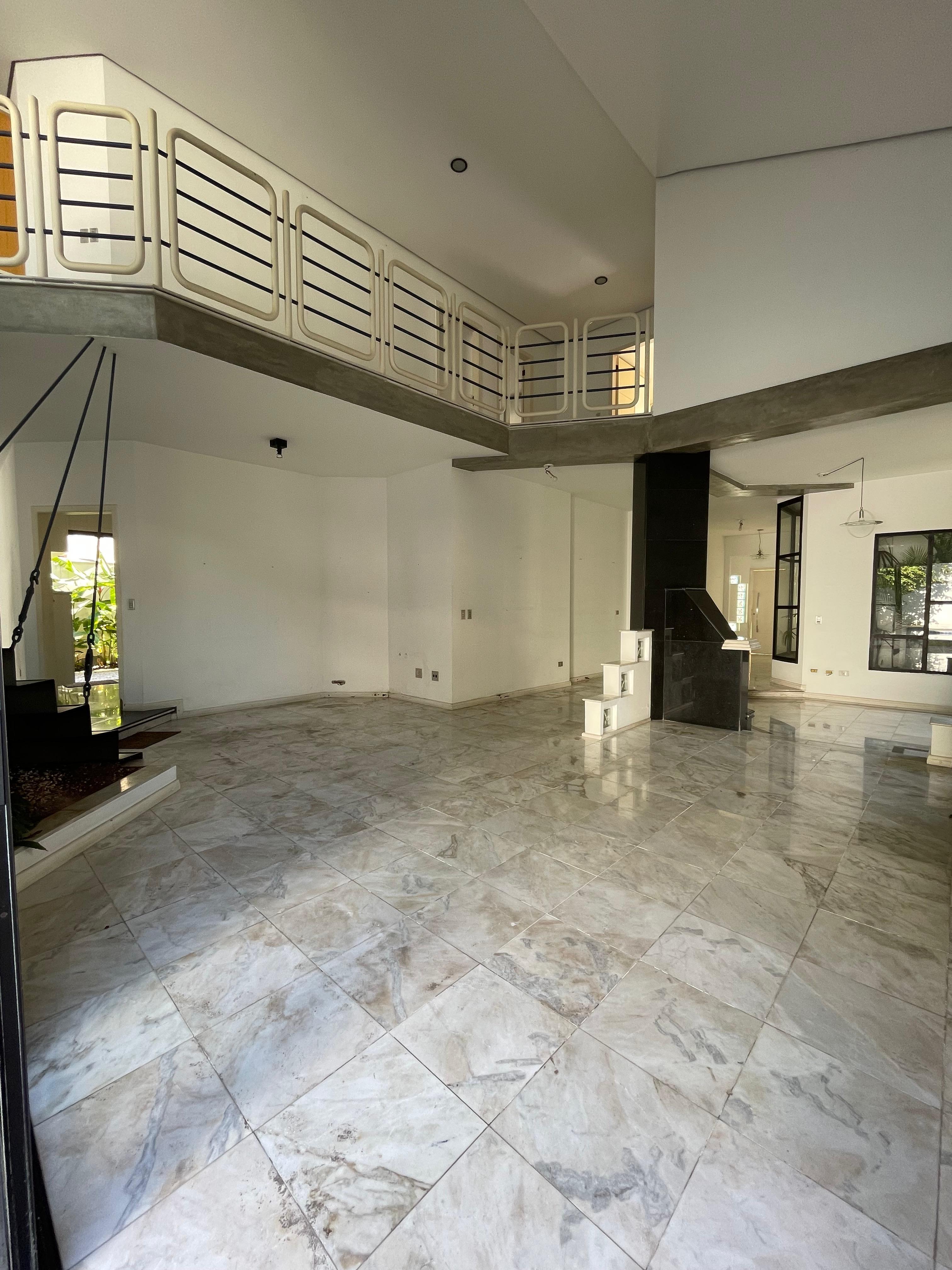 Foto 7 de Casa de Alto Padrão em Alphaville à Venda |Abaixo do Valor de Mercado | Vista Livre para Praça | Alpha DL