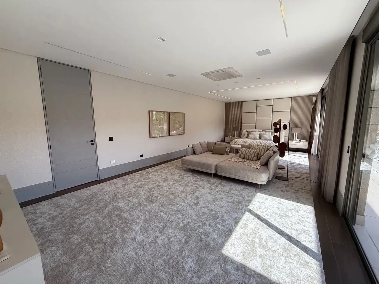 Foto 14 de Mansão Exclusiva à venda em Alphaville/Tamboré |  6 Suítes | 1810m² de Área Útil | 1200m² de Terreno | Alpha DL
