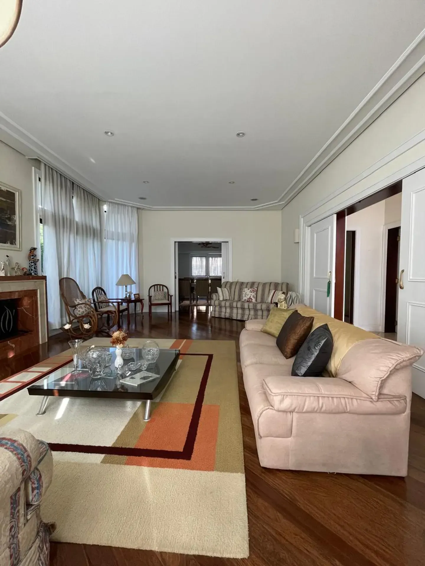 Foto 17 de Casa à Venda em Alphaville | Condomínio Fechado | 5 Suítes  | Alpha DL