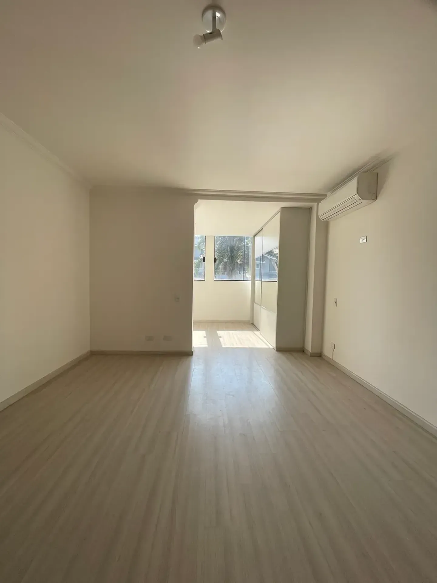 Foto 15 de Casa com 850m² de Terreno | 620m² de Construção | 4 Suítes | Investidores | Alpha DL