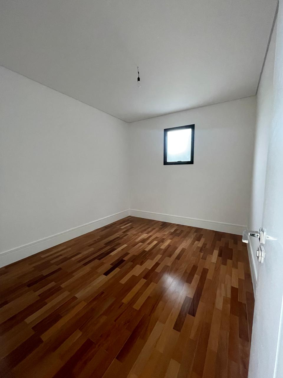 Foto 12 de Casa à Venda em Alphaville | Residencial Gênesis | Condomínio Clube com Piscina e Professores | Alpha DL