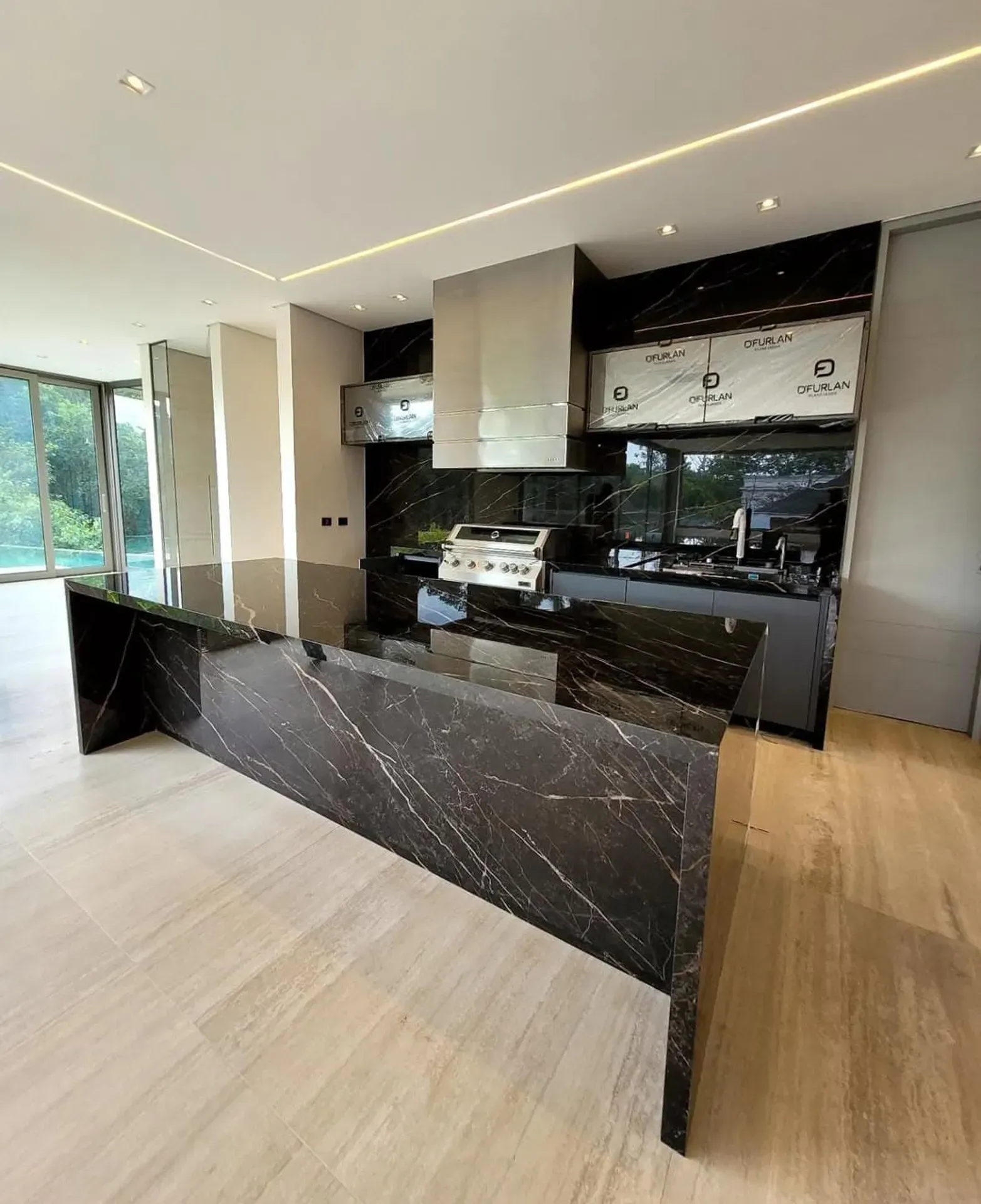 Foto 29 de Mansão Exclusiva à venda em Alphaville/Tamboré |  6 Suítes | 1810m² de Área Útil | 1200m² de Terreno | Alpha DL