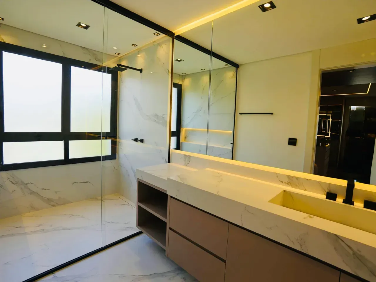 Foto 24 de Casa em condomínio com 5 quartos