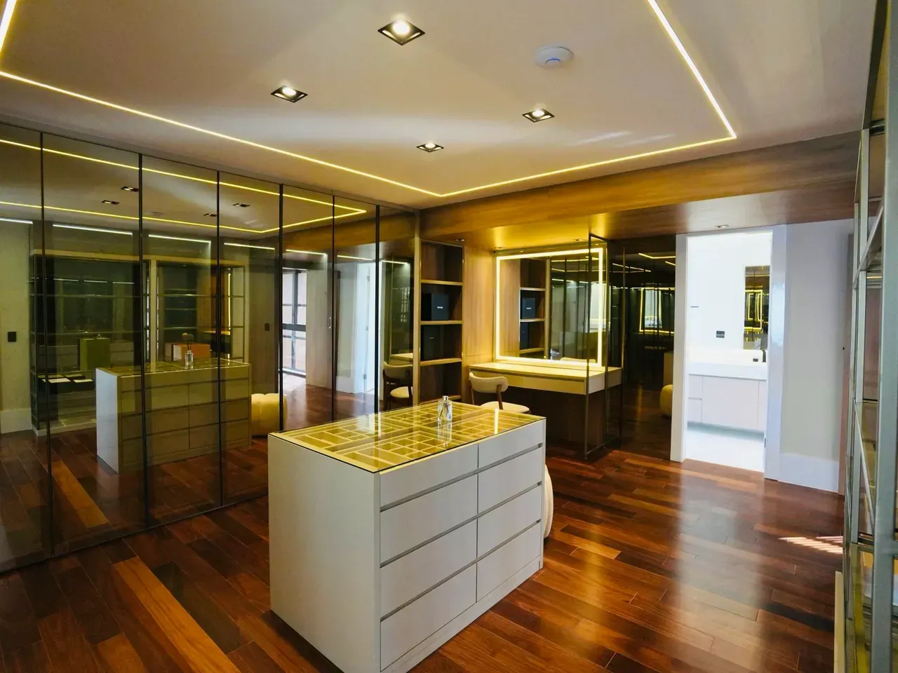 Foto 18 de Casa em condomínio com 5 quartos