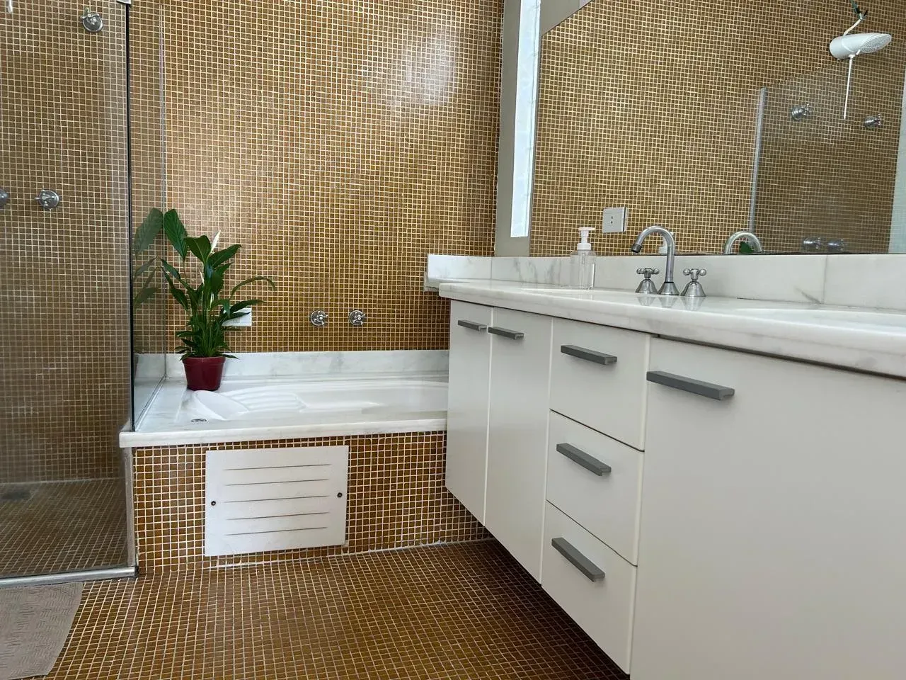 Foto 9 de Casa à Venda em Alphaville | Casa Abaixo do Valor de Mercado | Para Investidores | Alpha DL