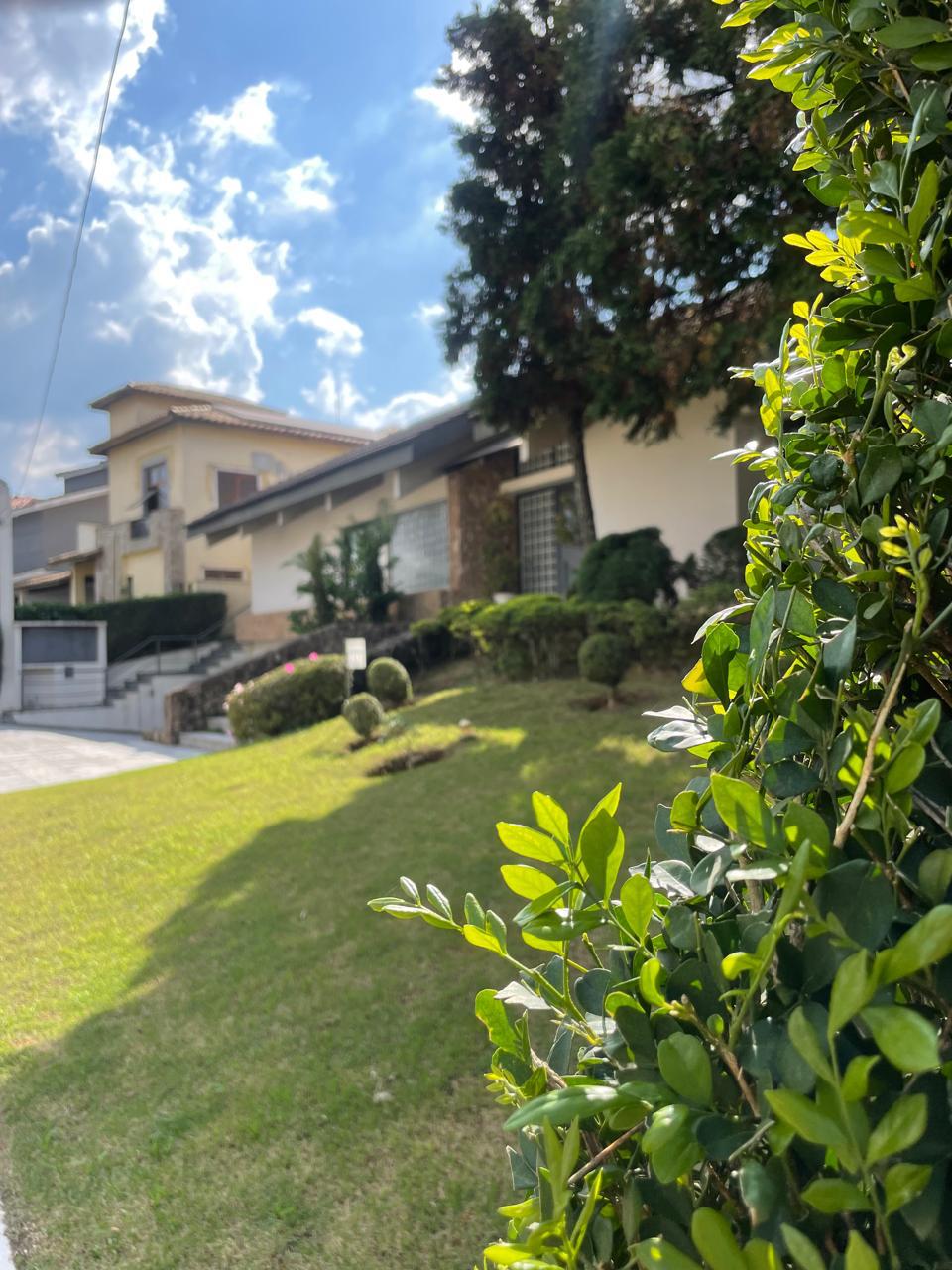 Foto 6 de Excelente Casa à Venda em Alphaville | Semi térrea | 1.040m² de Terreno | 4 Suítes | Alpha DL