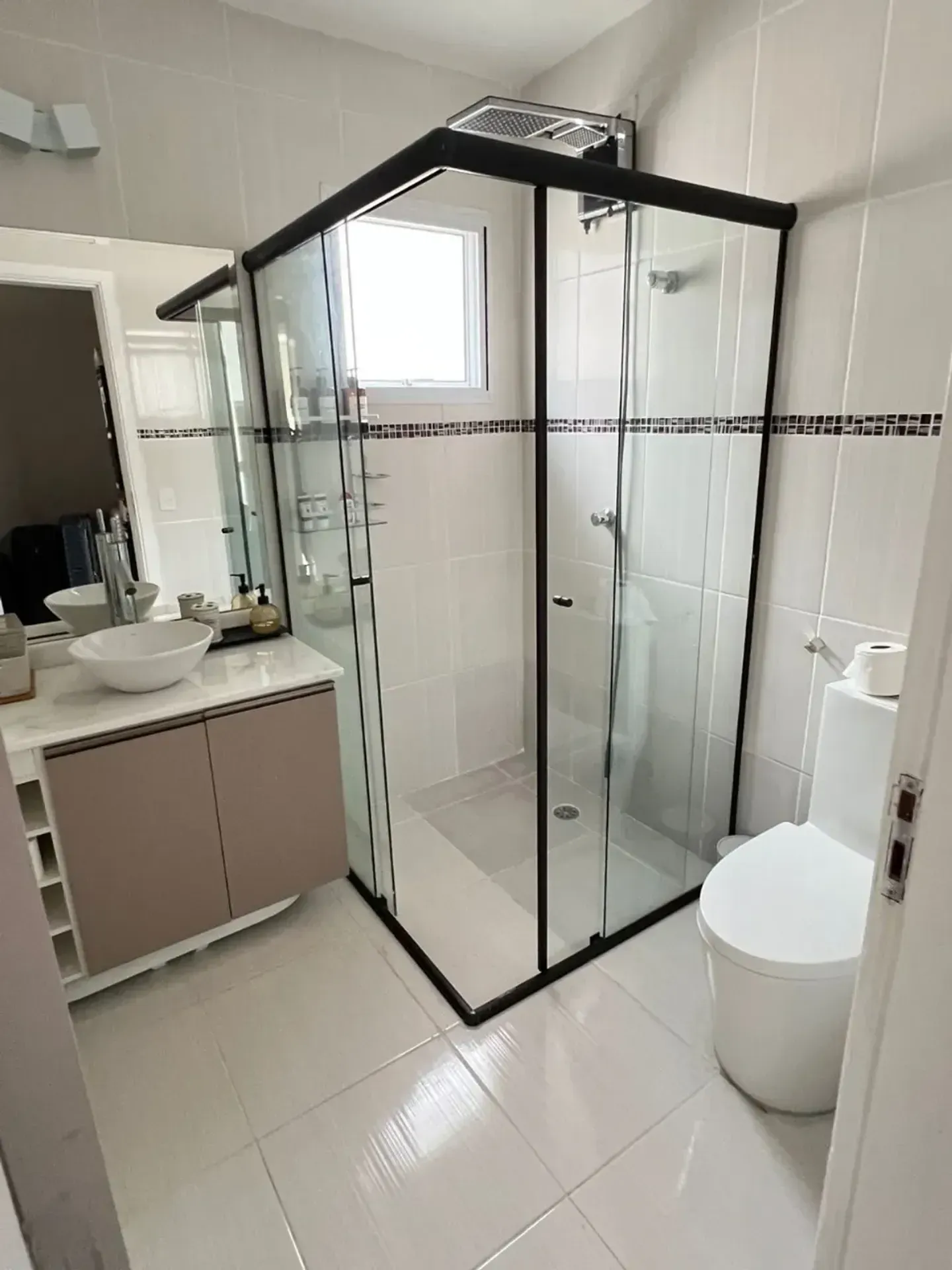 Foto 16 de Casa à Venda no Residencial 12 em Alphaville | Casa integrada | 510m² de Terreno | 4 Suítes | Alpha DL