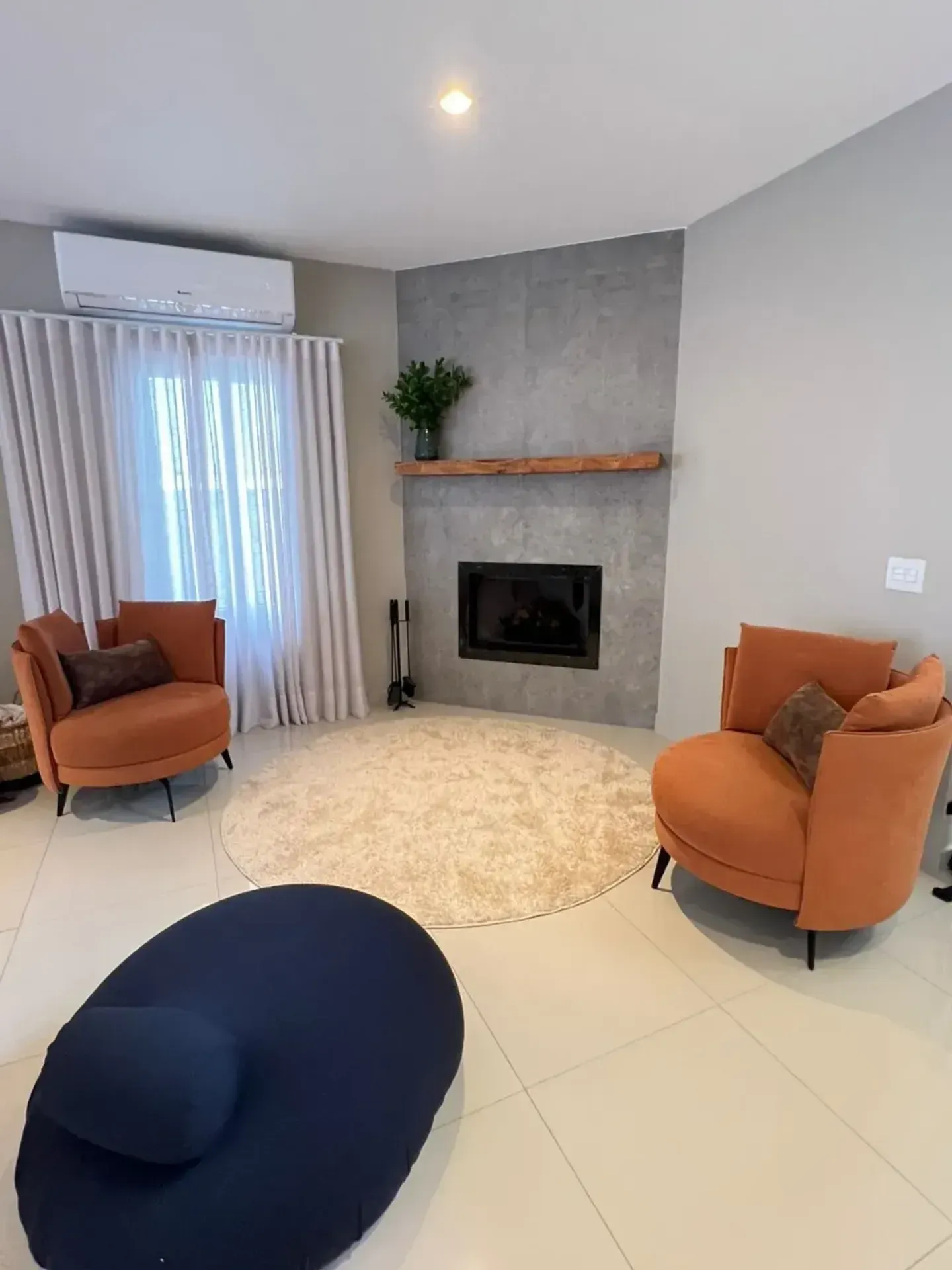 Foto 8 de Casa à Venda no Residencial 12 em Alphaville | Casa integrada | 510m² de Terreno | 4 Suítes | Alpha DL